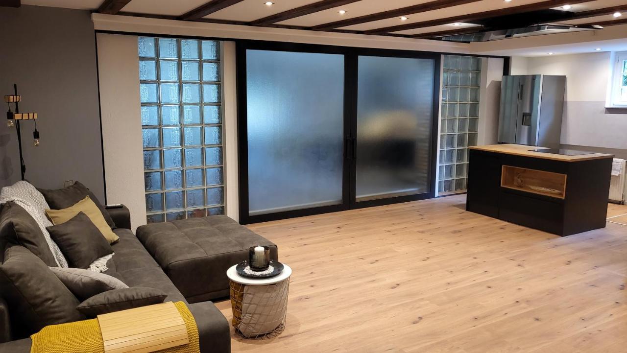 Apartment Modern Loft Near I Free Parking I Wifi *