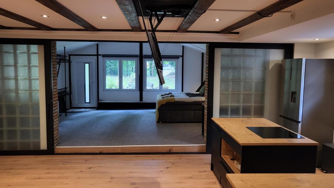 Modern Loft Near I Free Parking I Wifi * Bochum