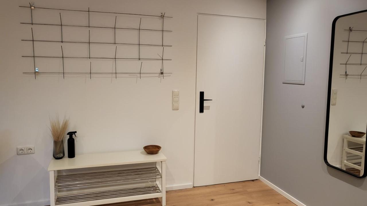 Modern Loft Near I Free Parking I Wifi Appartement *
