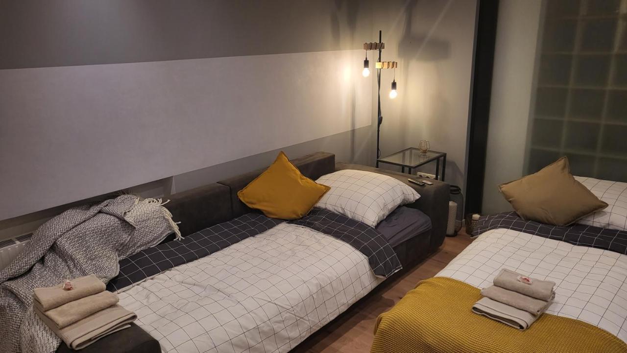 Modern Loft Near I Free Parking I Wifi *